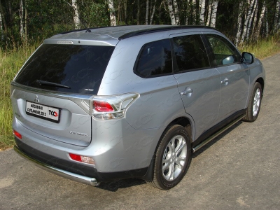 Защита заднего бампера овальная овальная 75х42 мм ТСС для Mitsubishi Outlander 2012-2014