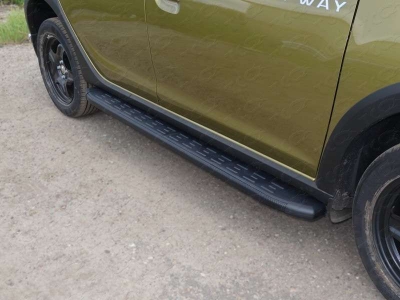 Пороги алюминиевые ТСС с накладкой чёрные для Renault Sandero Stepway 2014-2018