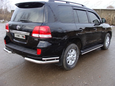 Защита штатных порогов 42 мм ТСС для Toyota Land Cruiser 200 2007-2015