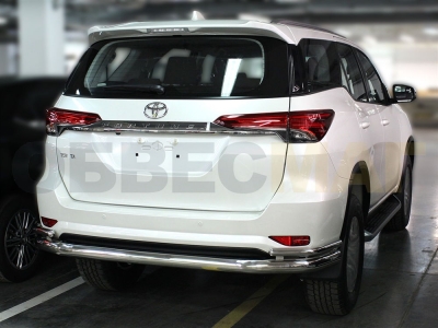 Защита задняя с уголками 76-43 мм для Toyota Fortuner 2017-2020