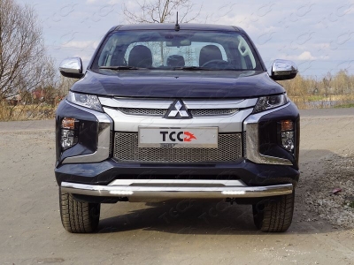 Защита передняя нижняя (овальная с ДХО) 75х42 мм ТСС для Mitsubishi L200 2019-2021