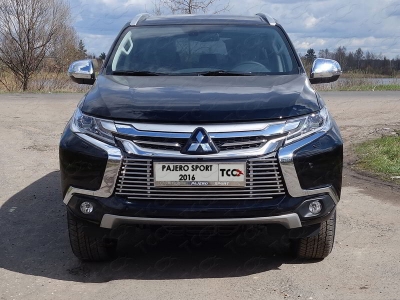 Решетка радиатора 12 мм ТСС для Mitsubishi Pajero Sport 2016-2020
