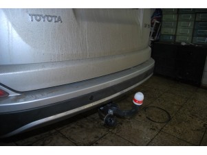 Фаркоп Трейлер шар А твердое крепление для Toyota RAV4 № 7833