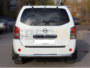Защита заднего бампера 76 мм для Nissan Pathfinder № NP10 4.5