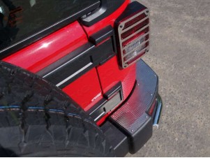 Накладки на задний бампер декоративные 2 штуки для Jeep Wrangler 5D № JEEPWRAN5D(3.6)14-24